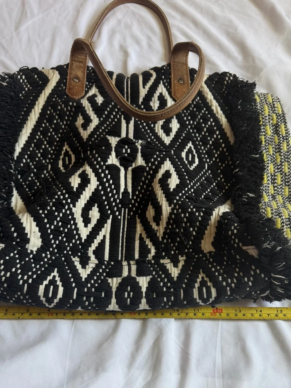 Jasper & Jeera Woven Boho Fringe Tote Bag Tribal Jacquard Leather Handles